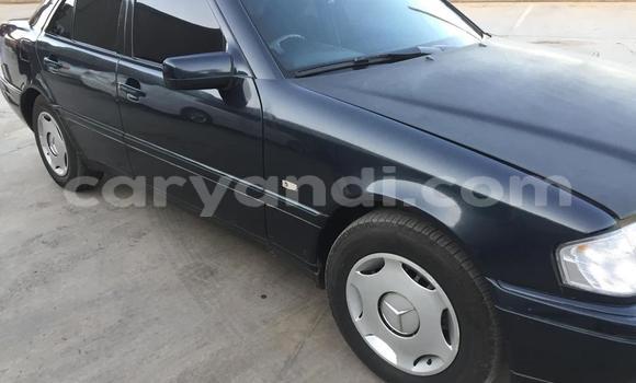Buy Used Mercedes‒Benz C–Class Black Car in Lusaka in Zambia Buy Used Mercedes‒Benz C–Class Black Car in Lusaka in Zambia
