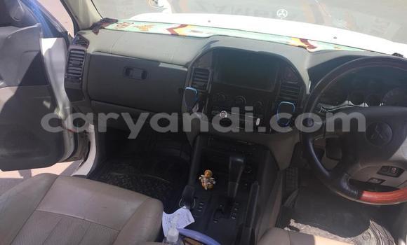 Acheter Occasion Voiture Mitsubishi Pajero Blanc à Lusaka, Zambie Acheter Occasion Voiture Mitsubishi Pajero Blanc à Lusaka, Zambie