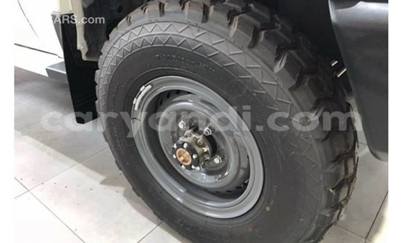Buy Import Toyota Land Cruiser White Car in Import - Dubai in Zambia Buy Import Toyota Land Cruiser White Car in Import - Dubai in Zambia