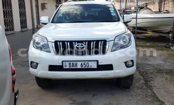 Buy Used Toyota Land Cruiser Prado White Car in Lusaka in Zambia Buy Used Toyota Land Cruiser Prado White Car in Lusaka in Zambia