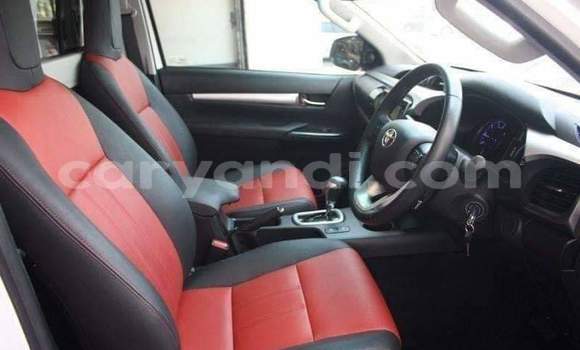 Tenga Tsaru Toyota Hilux Chena Mota in Lusaka in Zambia Tenga Tsaru Toyota Hilux Chena Mota in Lusaka in Zambia