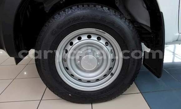 Acheter Occasion Voiture Isuzu KB Blanc à Lusaka, Zambie Acheter Occasion Voiture Isuzu KB Blanc à Lusaka, Zambie