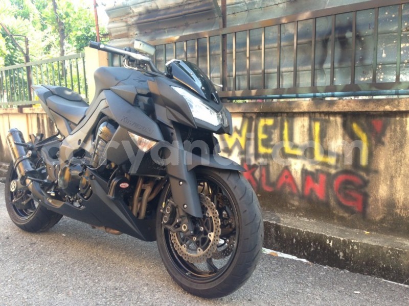 Big with watermark used ducati diavel 1200 1 465x620