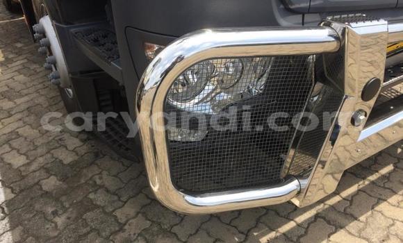 Acheter Occasion Utilitaire Mercedes–Benz Truck Blanc à Lusaka, Zambie Acheter Occasion Utilitaire Mercedes–Benz Truck Blanc à Lusaka, Zambie