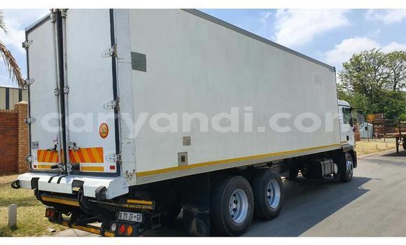 Tenga Tsaru Man TGX Chena Rori in Livingstone in Zambia Tenga Tsaru Man TGX Chena Rori in Livingstone in Zambia