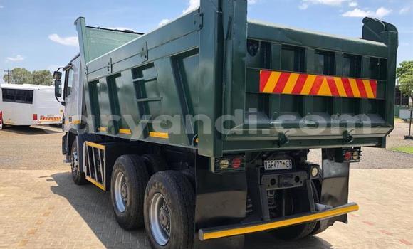 Buy Used Mercedes–Benz Tipper White Truck in Lusaka in Zambia Buy Used Mercedes–Benz Tipper White Truck in Lusaka in Zambia