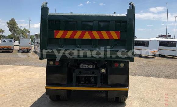 Buy Used Mercedes–Benz Tipper White Truck in Lusaka in Zambia Buy Used Mercedes–Benz Tipper White Truck in Lusaka in Zambia