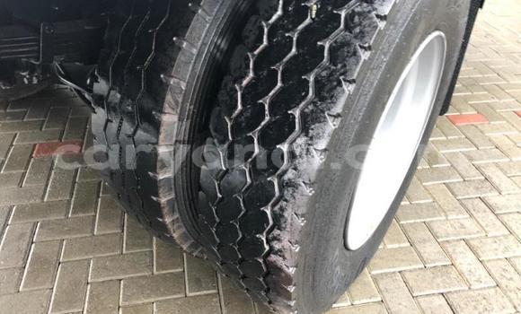 Buy Used Hino 300 Series White Truck in Livingstone in Zambia Buy Used Hino 300 Series White Truck in Livingstone in Zambia