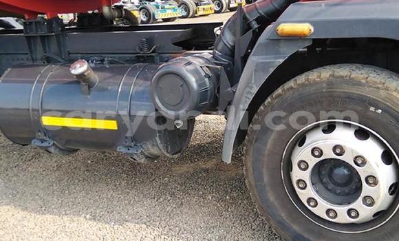 Tenga Tsaru Man TGX Tsvuku Rori in Lusaka in Zambia Tenga Tsaru Man TGX Tsvuku Rori in Lusaka in Zambia