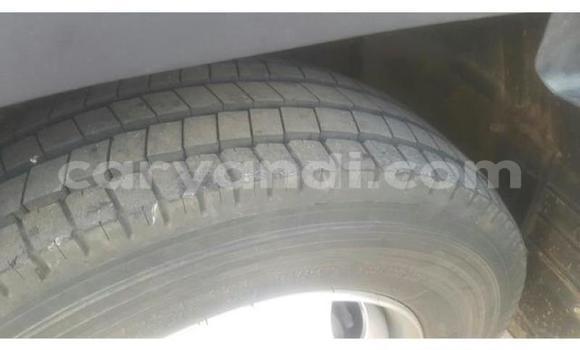 Acheter Occasion Utilitaire Mitsubishi Fuso Blanc à Lusaka, Zambie Acheter Occasion Utilitaire Mitsubishi Fuso Blanc à Lusaka, Zambie