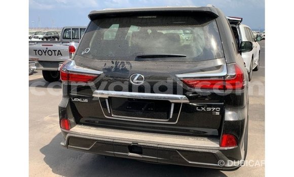 Nunua Imported Lexus LX Nyeusi Gari ndani ya Import - Dubai nchini Zambia Nunua Imported Lexus LX Nyeusi Gari ndani ya Import - Dubai nchini Zambia