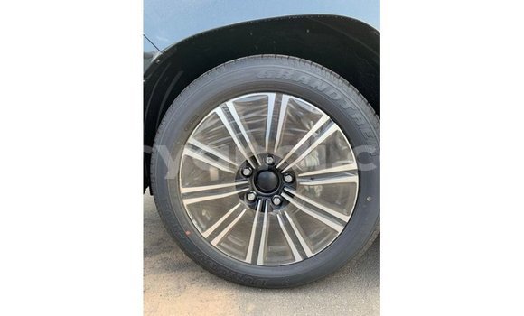 Nunua Imported Lexus LX Nyeusi Gari ndani ya Import - Dubai nchini Zambia Nunua Imported Lexus LX Nyeusi Gari ndani ya Import - Dubai nchini Zambia