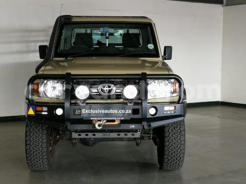 Big with watermark toyota land cruiser zambia lusaka 11857