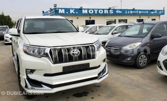 Nunua Imported Toyota Prado Nyeupe Gari ndani ya Import - Dubai nchini Zambia Nunua Imported Toyota Prado Nyeupe Gari ndani ya Import - Dubai nchini Zambia