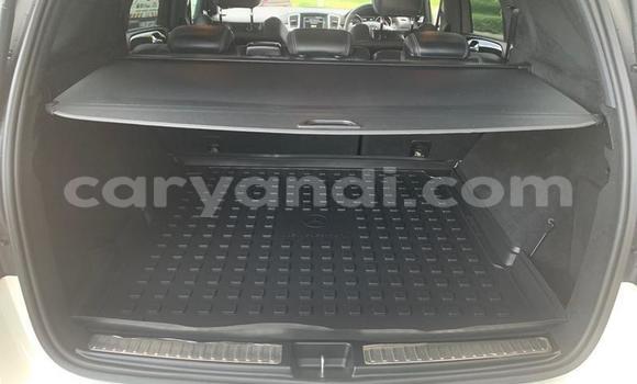 Tenga Tsaru Mercedes‒Benz ML–Class Chena Mota in Chingola in Zambia Tenga Tsaru Mercedes‒Benz ML–Class Chena Mota in Chingola in Zambia