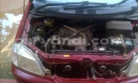 Acheter Occasion Voiture Toyota Nadia Rouge à Chingola, Zambie Acheter Occasion Voiture Toyota Nadia Rouge à Chingola, Zambie