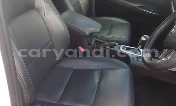 Buy Used Toyota Hilux White Car in Lusaka in Zambia Buy Used Toyota Hilux White Car in Lusaka in Zambia