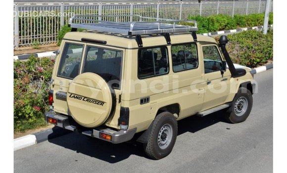 Buy Import Toyota Land Cruiser Beige Car in Import - Dubai in Zambia Buy Import Toyota Land Cruiser Beige Car in Import - Dubai in Zambia