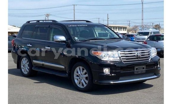 Nunua Imported Toyota Land Cruiser Nyeusi Gari ndani ya Import - Dubai nchini Zambia Nunua Imported Toyota Land Cruiser Nyeusi Gari ndani ya Import - Dubai nchini Zambia