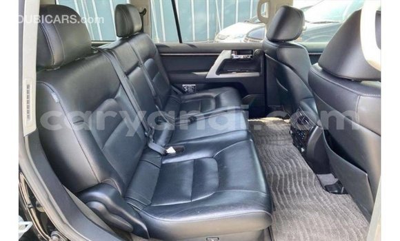 Nunua Imported Toyota Land Cruiser Nyeusi Gari ndani ya Import - Dubai nchini Zambia Nunua Imported Toyota Land Cruiser Nyeusi Gari ndani ya Import - Dubai nchini Zambia