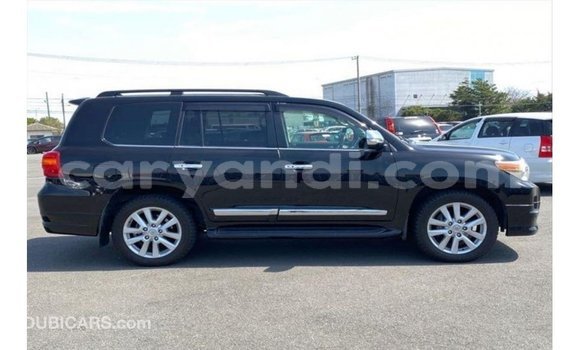 Nunua Imported Toyota Land Cruiser Nyeusi Gari ndani ya Import - Dubai nchini Zambia Nunua Imported Toyota Land Cruiser Nyeusi Gari ndani ya Import - Dubai nchini Zambia