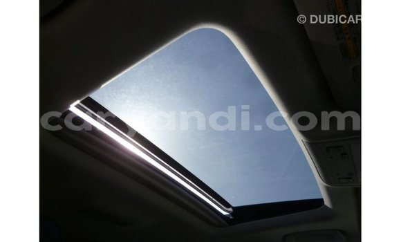 Nunua Imported Toyota Land Cruiser Nyeupe Gari ndani ya Import - Dubai nchini Zambia Nunua Imported Toyota Land Cruiser Nyeupe Gari ndani ya Import - Dubai nchini Zambia