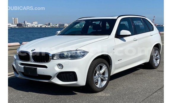 Nunua Imported BMW X5 Nyeupe Gari ndani ya Import - Dubai nchini Zambia Nunua Imported BMW X5 Nyeupe Gari ndani ya Import - Dubai nchini Zambia