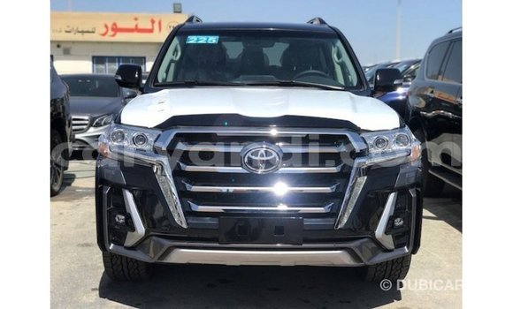 Nunua Imported Toyota Land Cruiser Nyeusi Gari ndani ya Import - Dubai nchini Zambia Nunua Imported Toyota Land Cruiser Nyeusi Gari ndani ya Import - Dubai nchini Zambia