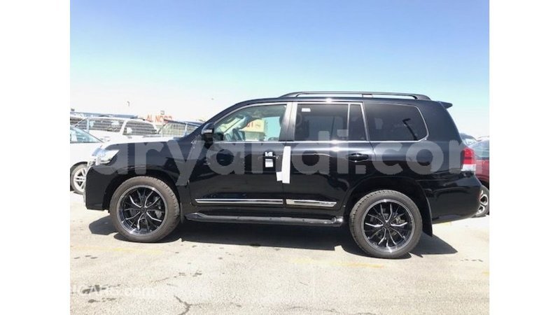 Big with watermark toyota land cruiser zambia import dubai 11879