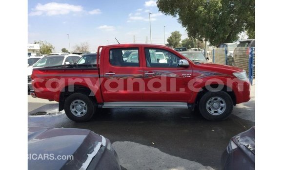 Acheter Import Voiture Toyota Hilux Rouge à Import - Dubai, Zambie Acheter Import Voiture Toyota Hilux Rouge à Import - Dubai, Zambie