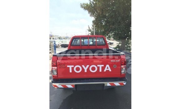 Acheter Import Voiture Toyota Hilux Rouge à Import - Dubai, Zambie Acheter Import Voiture Toyota Hilux Rouge à Import - Dubai, Zambie