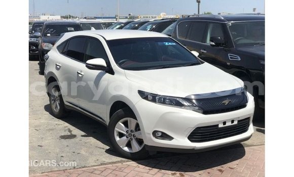 Buy Import Toyota Harrier White Car in Import - Dubai in Zambia Buy Import Toyota Harrier White Car in Import - Dubai in Zambia