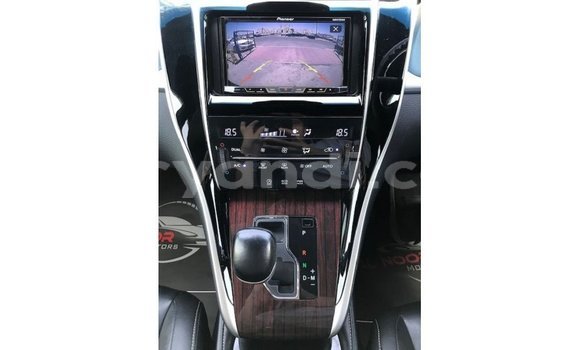 Nunua Imported Toyota Harrier Brown Gari ndani ya Import - Dubai nchini Zambia Nunua Imported Toyota Harrier Brown Gari ndani ya Import - Dubai nchini Zambia