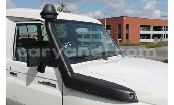 Buy Import Toyota Land Cruiser White Car in Import - Dubai in Zambia Buy Import Toyota Land Cruiser White Car in Import - Dubai in Zambia