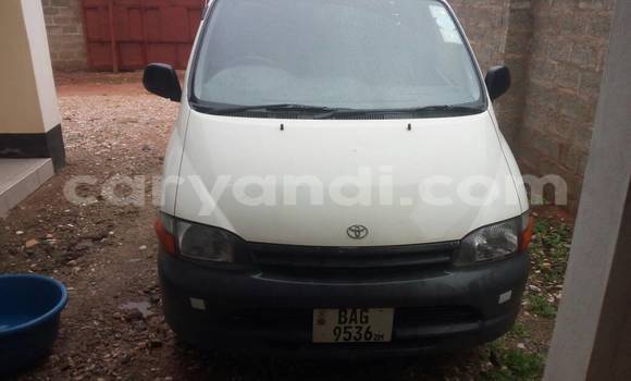 Acheter Occasion Voiture Toyota Hiace Blanc à Lusaka, Zambie Acheter Occasion Voiture Toyota Hiace Blanc à Lusaka, Zambie