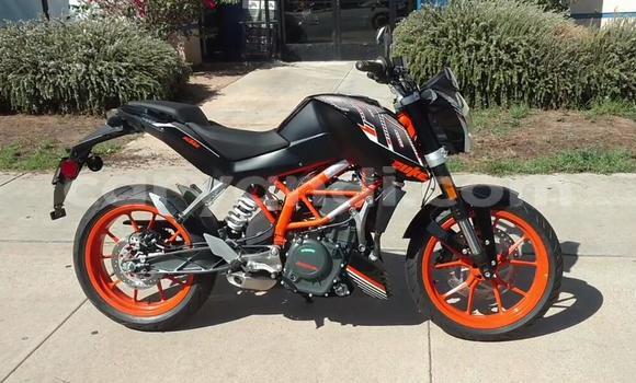 Acheter Occasion Moto KTM TM125 Noir à Kasama, Zambie Acheter Occasion Moto KTM TM125 Noir à Kasama, Zambie