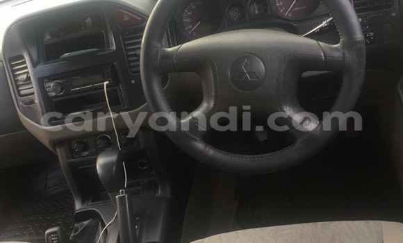 Acheter Occasion Voiture Mitsubishi Pajero Gris à Lusaka, Zambie Acheter Occasion Voiture Mitsubishi Pajero Gris à Lusaka, Zambie