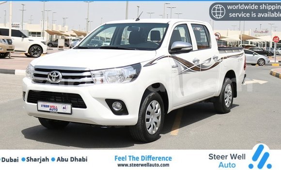 Acheter Import Voiture Toyota Hilux Blanc à Import - Dubai, Zambie Acheter Import Voiture Toyota Hilux Blanc à Import - Dubai, Zambie