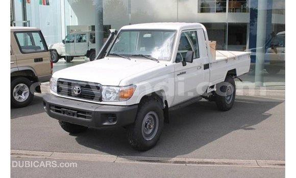 Buy Import Toyota Land Cruiser White Car in Import - Dubai in Zambia Buy Import Toyota Land Cruiser White Car in Import - Dubai in Zambia