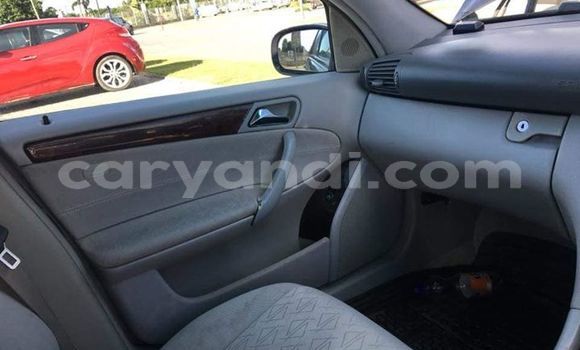 Tenga Tsaru Mercedes‒Benz C–Class Nhema Mota in Lusaka in Zambia Tenga Tsaru Mercedes‒Benz C–Class Nhema Mota in Lusaka in Zambia