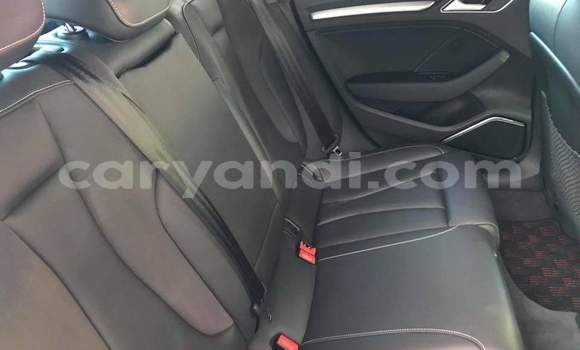 Acheter Occasion Voiture Audi RS3 Rouge à Livingstone, Zambie Acheter Occasion Voiture Audi RS3 Rouge à Livingstone, Zambie