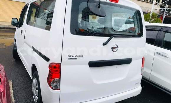 Acheter Occasion Voiture Nissan NV200 Blanc à Lusaka, Zambie Acheter Occasion Voiture Nissan NV200 Blanc à Lusaka, Zambie