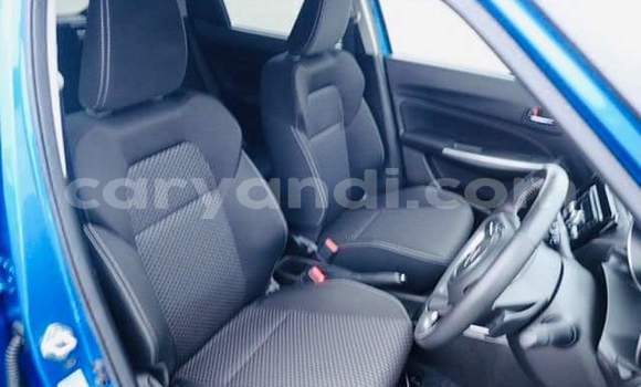 Acheter Occasion Voiture Suzuki Swift Bleu à Lusaka, Zambie Acheter Occasion Voiture Suzuki Swift Bleu à Lusaka, Zambie