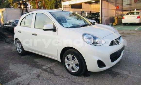 Acheter Occasion Voiture Nissan March Blanc à Livingstone, Zambie Acheter Occasion Voiture Nissan March Blanc à Livingstone, Zambie