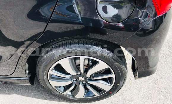 Acheter Occasion Voiture Suzuki Swift Noir à Lusaka, Zambie Acheter Occasion Voiture Suzuki Swift Noir à Lusaka, Zambie