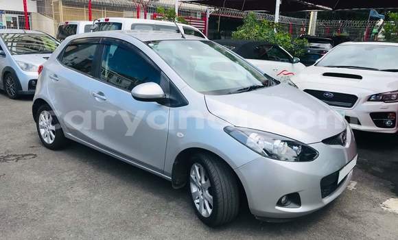 Acheter Occasion Voiture Mazda Demio Gris à Lusaka, Zambie Acheter Occasion Voiture Mazda Demio Gris à Lusaka, Zambie