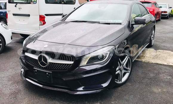 Nunua Ilio tumika Mercedes‒Benz CLA-klasse Nyeusi Gari ndani ya Livingstone nchini Zambia Nunua Ilio tumika Mercedes‒Benz CLA-klasse Nyeusi Gari ndani ya Livingstone nchini Zambia