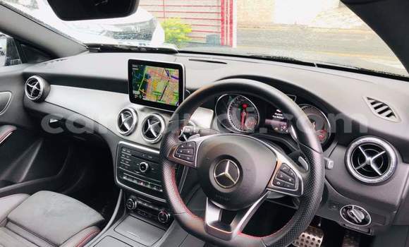 Nunua Ilio tumika Mercedes‒Benz CLA-klasse Nyeusi Gari ndani ya Livingstone nchini Zambia Nunua Ilio tumika Mercedes‒Benz CLA-klasse Nyeusi Gari ndani ya Livingstone nchini Zambia