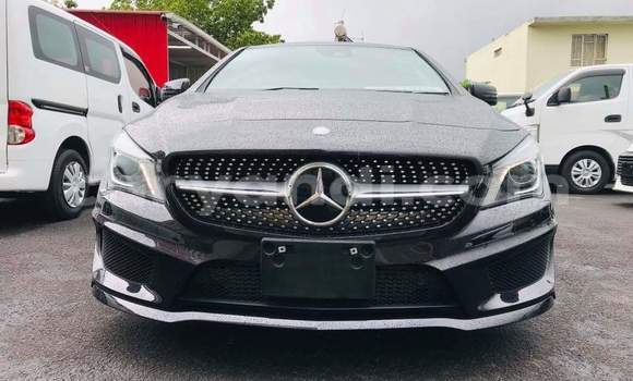 Nunua Ilio tumika Mercedes‒Benz CLA-klasse Nyeusi Gari ndani ya Livingstone nchini Zambia Nunua Ilio tumika Mercedes‒Benz CLA-klasse Nyeusi Gari ndani ya Livingstone nchini Zambia