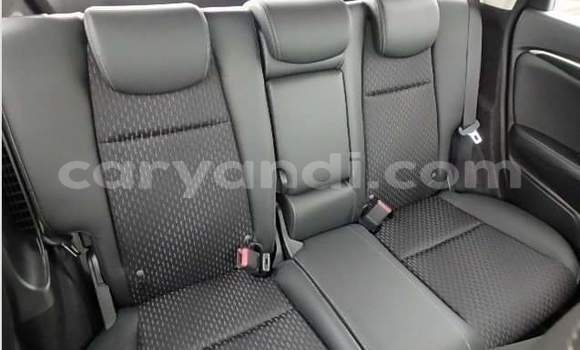 Acheter Occasion Voiture Honda FIT Bleu à Livingstone, Zambie Acheter Occasion Voiture Honda FIT Bleu à Livingstone, Zambie